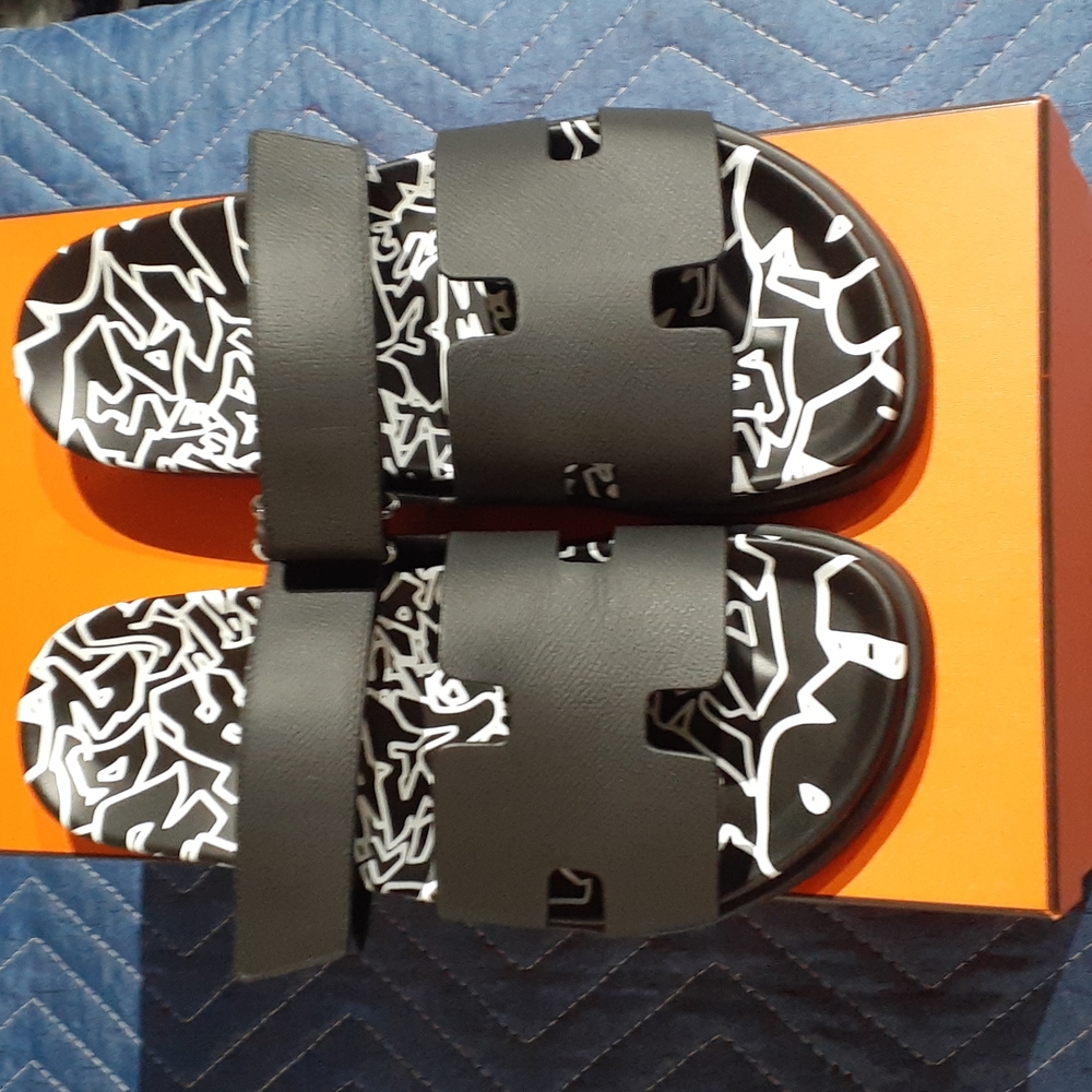Hermes 2022 Chypre Slides size 10us/43